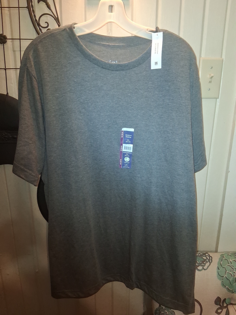 George Men's Short Sleeve Crewneck T-Shirt in Heather Gray